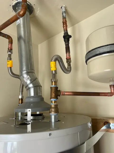 Water heater installation and plumbing repair in Englewood Cliffs